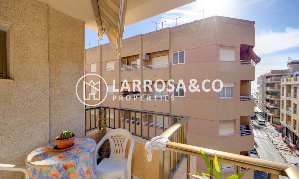 Вторичный рынок - Квартира - Торревьеха - Las Piscinas Naturales