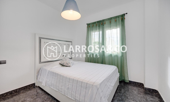 Reventa - Apartamento - Torrevieja - Centro