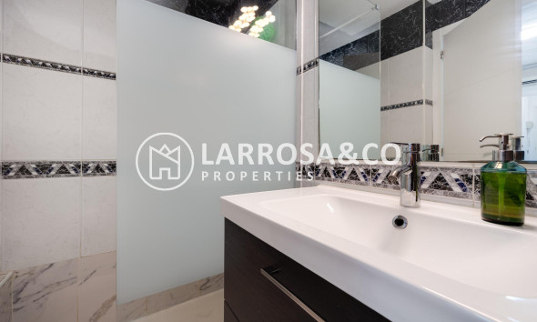 Reventa - Apartamento - Torrevieja - Centro