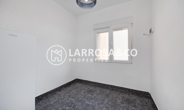 Reventa - Apartamento - Torrevieja - Centro