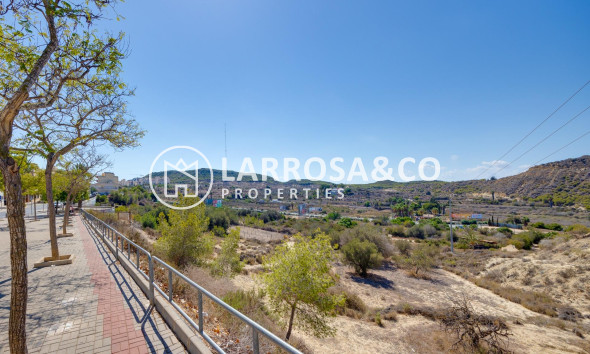 Resale - Apartment - Guardamar del Segura - Pueblo