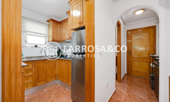 Resale - Apartment - Guardamar del Segura - Pueblo