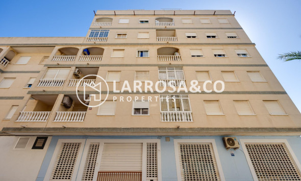 Resale - Apartment - Guardamar del Segura - Pueblo