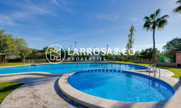 Herverkoop - Bungalow - Orihuela costa - Los Altos