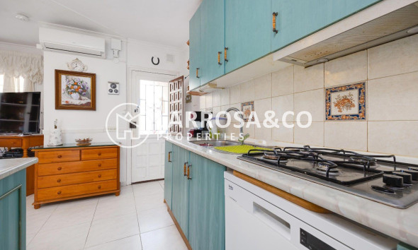 A Vendre - Villa - Torrevieja - Calas blanca
