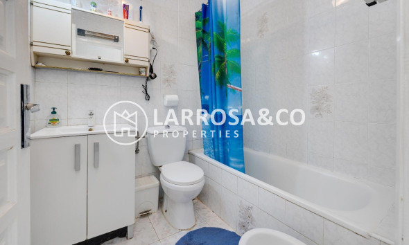 A Vendre - Villa - Torrevieja - Calas blanca