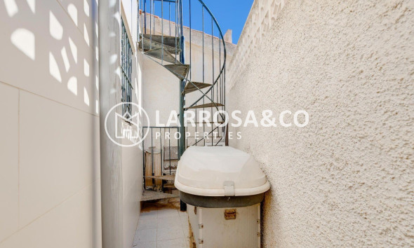 A Vendre - Villa - Torrevieja - Calas blanca