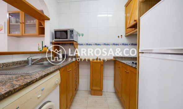 Resale - Apartment - Torrevieja - Playa del cura