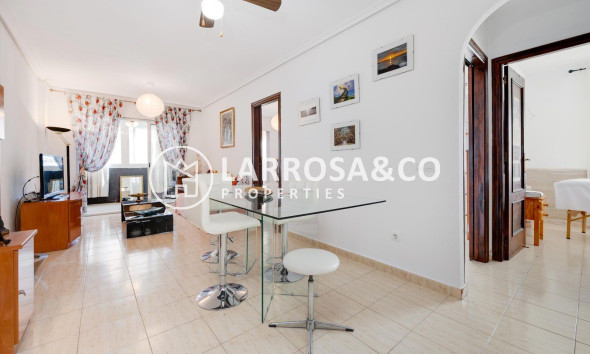 Resale - Apartment - Torrevieja - La Siesta - El Salado - Torreta