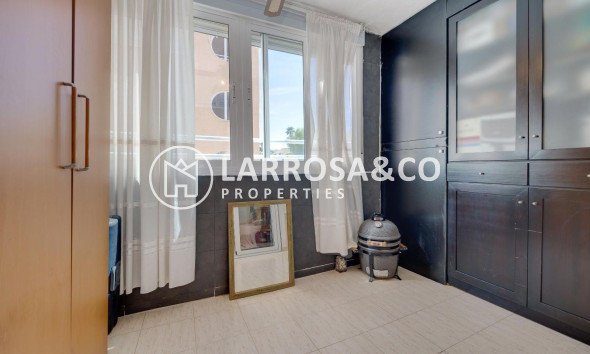 Resale - Apartment - Torrevieja - La Siesta - El Salado - Torreta