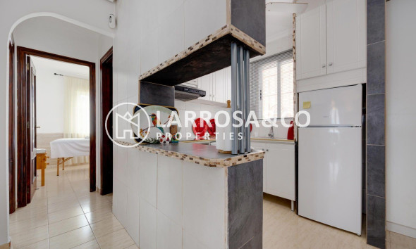 Resale - Apartment - Torrevieja - La Siesta - El Salado - Torreta