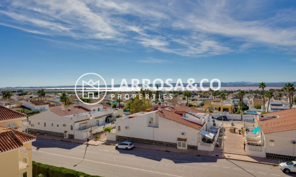 Resale - Apartment - Torrevieja - La Siesta - El Salado - Torreta