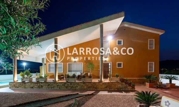 A Vendre - Villa - Orihuela - Orihuela Ciudad