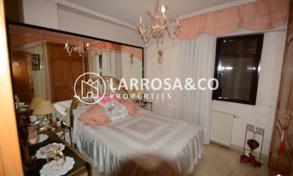 Вторичный рынок - Квартира - Orihuela - Zona Centro