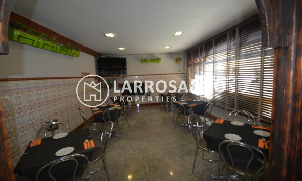 Reventa - Local - Bigastro - CENTRO