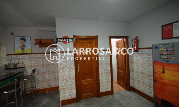 Reventa - Local - Bigastro - CENTRO