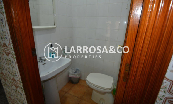 Reventa - Local - Bigastro - CENTRO