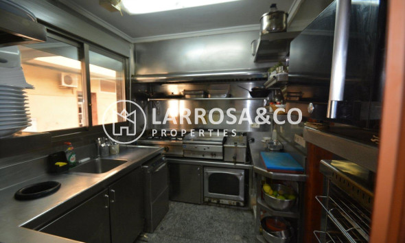 Reventa - Local - Bigastro - CENTRO