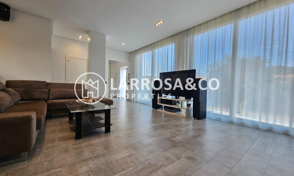 Resale - Detached House/Villa - Torrevieja - Los Angeles