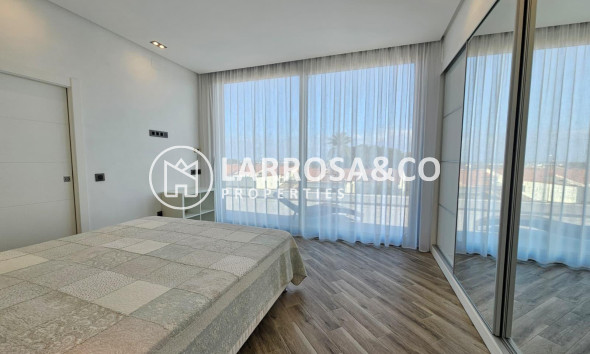 Resale - Detached House/Villa - Torrevieja - Los Angeles