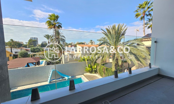 A Vendre - Villa - Torrevieja - Los Angeles