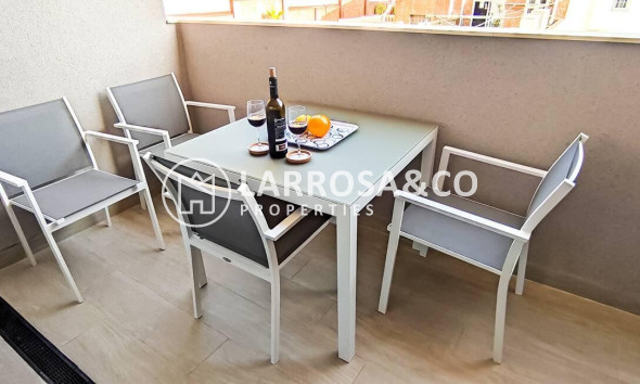 Resale - Apartment - Torrevieja - Centro