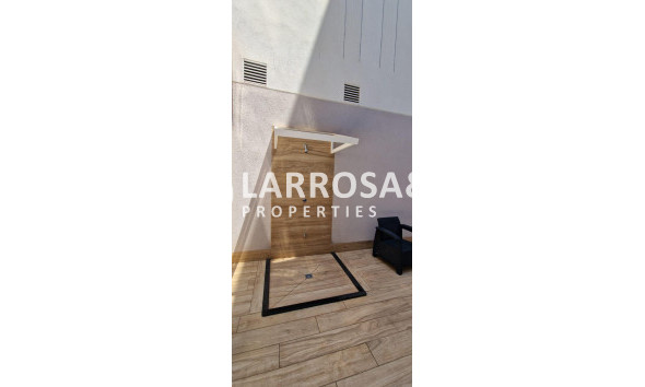 Resale - Apartment - Torrevieja - Centro