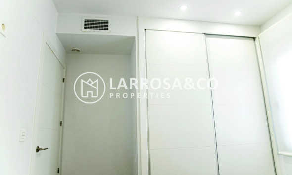 A Vendre - Apartment - Torrevieja - Centro