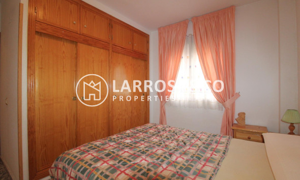 Reventa - Apartamento - Torrevieja - Estacion de autobuses