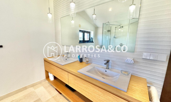 Resale - Detached House/Villa - Dolores - Comunidad valenciana