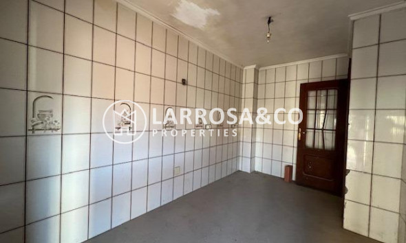 Resale - Semi-detached house - Catral - Comunidad valenciana