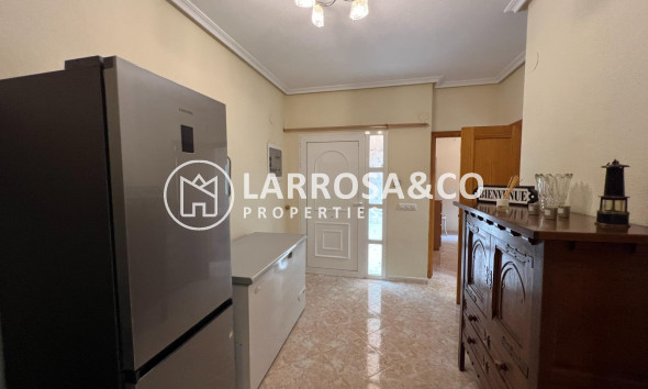 Resale - Detached House/Villa - Dolores - CMNO. ESCORREDOR
