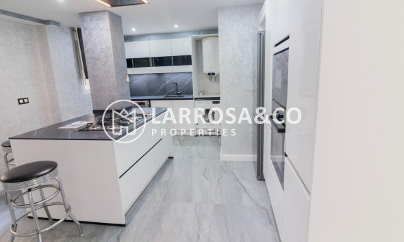 A Vendre - Apartment - Orihuela - Zona Centro