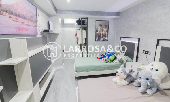 A Vendre - Apartment - Orihuela - Zona Centro