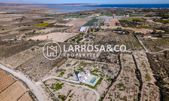 Resale - Detached House/Villa - La Marina