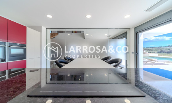 Resale - Detached House/Villa - La Marina