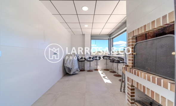 Resale - Detached House/Villa - La Marina