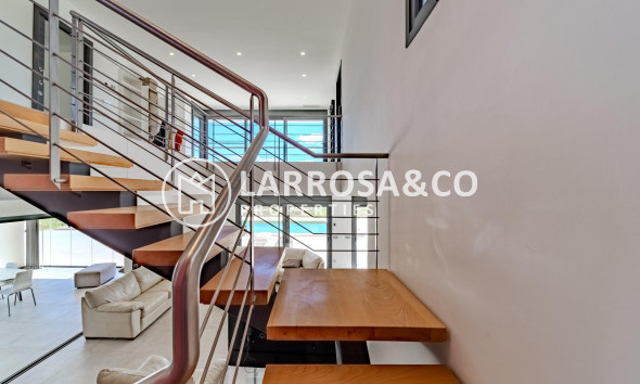 Resale - Detached House/Villa - La Marina