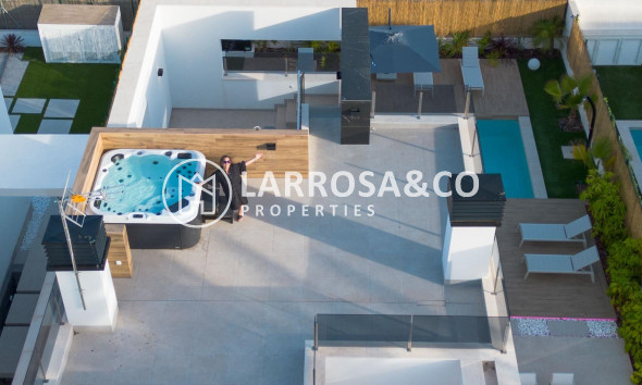 A Vendre - Villa - Torrevieja - Torreta florida