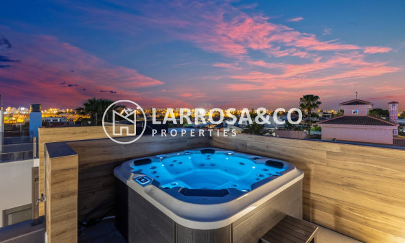 A Vendre - Villa - Torrevieja - Torreta florida