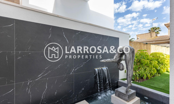 A Vendre - Villa - Torrevieja - Torreta florida