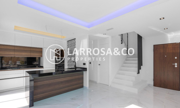 A Vendre - Villa - Torrevieja - Torreta florida