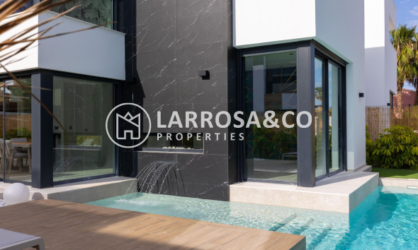 A Vendre - Villa - Torrevieja - Torreta florida