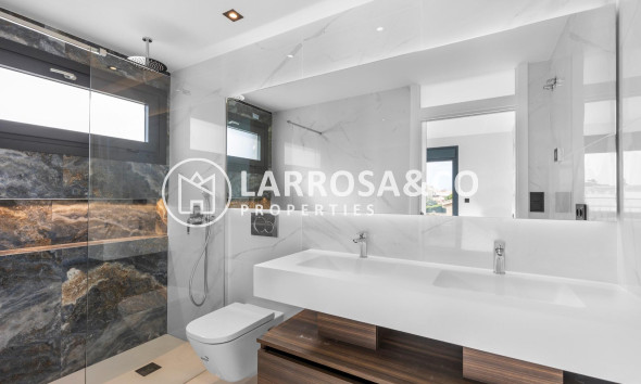 A Vendre - Villa - Torrevieja - Torreta florida