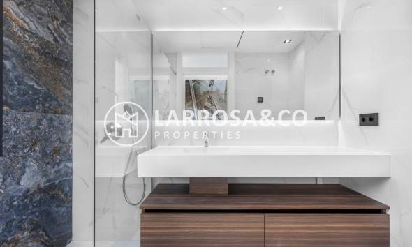 A Vendre - Villa - Torrevieja - Torreta florida