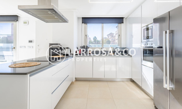 Herverkoop - Villa - Orihuela costa - PAU 8