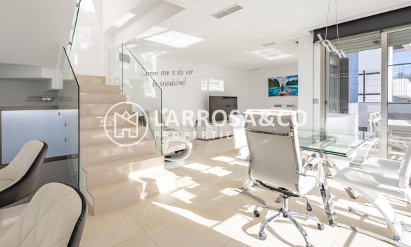 Herverkoop - Villa - Orihuela costa - PAU 8