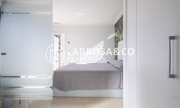 Herverkoop - Villa - Orihuela costa - PAU 8