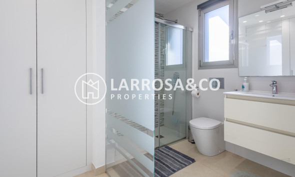 Herverkoop - Villa - Orihuela costa - PAU 8