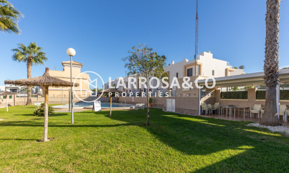 Herverkoop - Semi-detached house - Orihuela costa - PAU 8